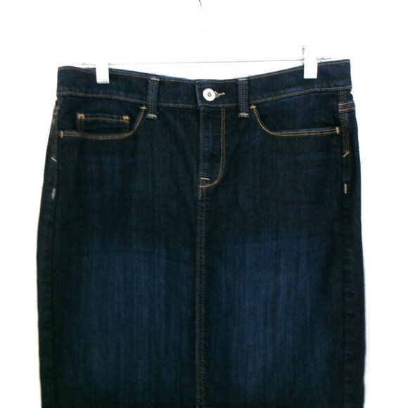 Like New Banana Republic Dark Wash Denim Jean Pencil Skirt 6 Above Knee Pockets - Picture 2 of 8